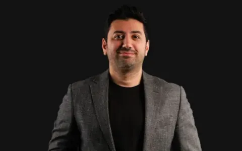 Feridun Elmas MD. Aesthetic Plastic Surgeon