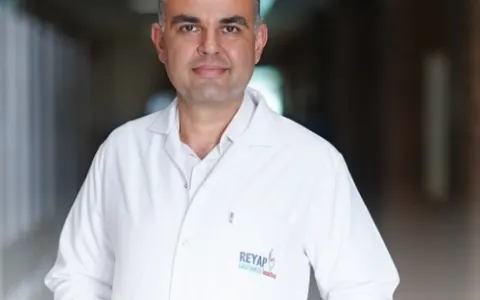 Yrd. Doç. Dr. Uğur Tosun